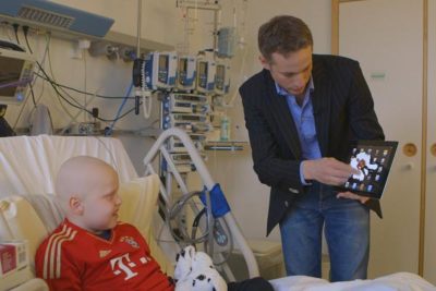 Simon Pierro im Kinderkrankenhaus