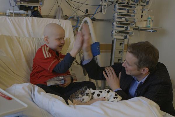 Simon Pierro im Kinderkrankenhaus
