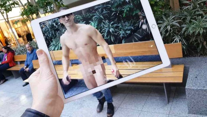 Naked Scanner - iPad Zauberer Simon Pierro