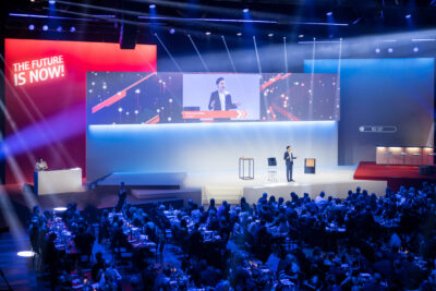 Show Act Christoph Wilke auf Firmenveranstaltung einer Bank